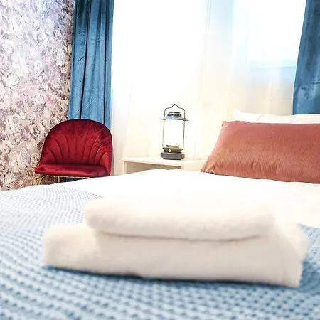 Room In Bb - Best Location In Sodermalm Stockholm, Cozy Guest Room Single Bed 10M 2 Guest house *