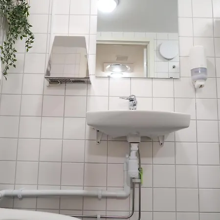 Room In Bb - Best Location In Sodermalm Stockholm, Cozy Guest Room Single Bed 10M 2