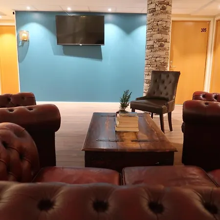 Room In Bb - Best Location In Sodermalm Stockholm, Cozy Guest Room Single Bed 10M 2 Guest house Stockholm
