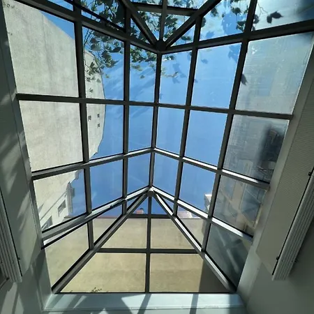 Grad And Hostel