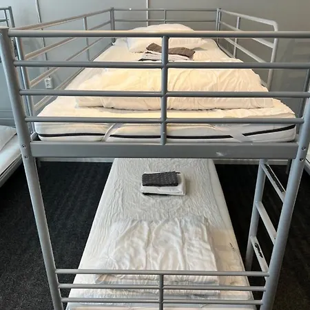 Hostel Grad And