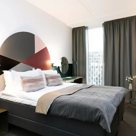 Elite Carolina Tower Hotel Solna