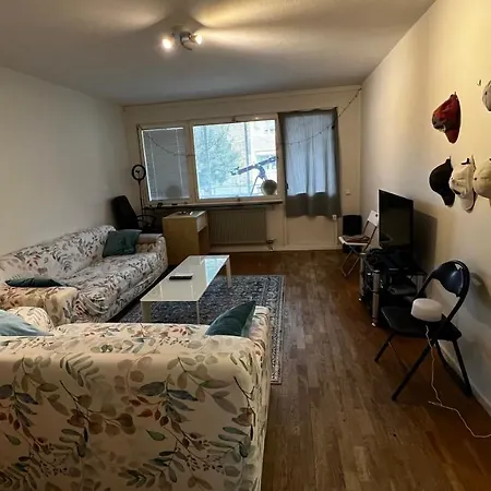 Homestay Cozy In Kungsangen-read Host Info *