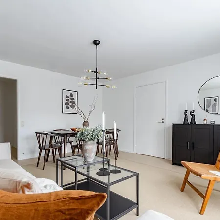 Urban Oasis On Sodermalm, Sleeps Six * Stockholm