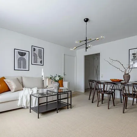 Urban Oasis On Sodermalm, Sleeps Six