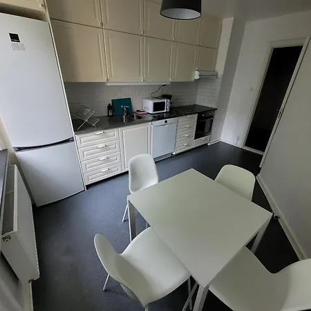 Apartamento Kg49 *