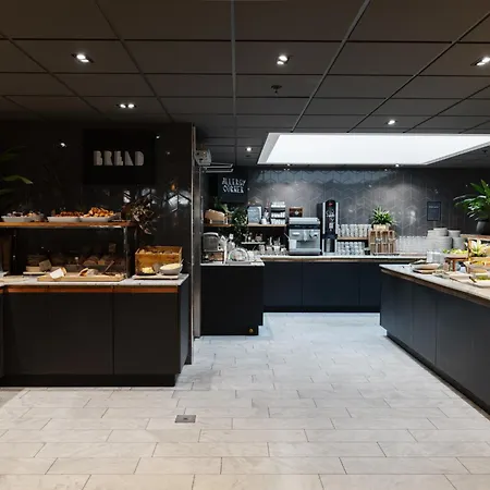 阿姆瑞特克拉丽奥酒店 4*