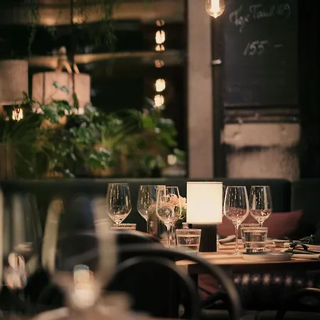 阿姆瑞特克拉丽奥酒店 4*