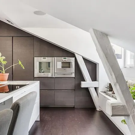Elegant Oestermalm Loft *