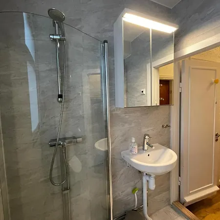 Flatin Erbjuder Laegenheter I Soedra Stockholm