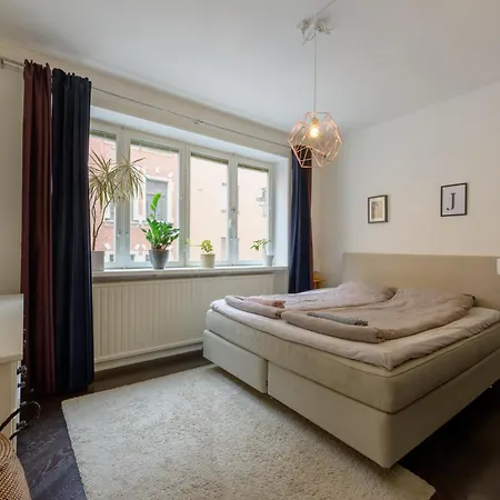 In The Middle Of So-fo, Soedermalm, 67sqm Apartament Sztokholm