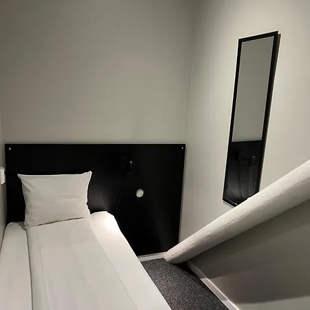 Hostel Grad And Stockholm