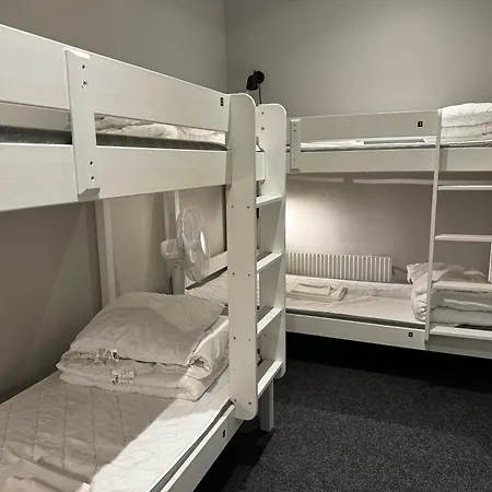 Hostel Grad And