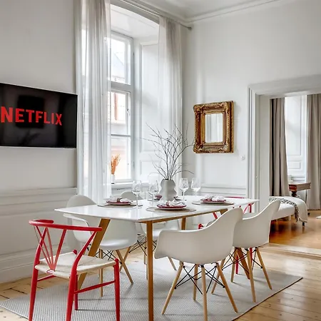 3br Central- Royal Castle & Old Town At Your Door! * Stockholm