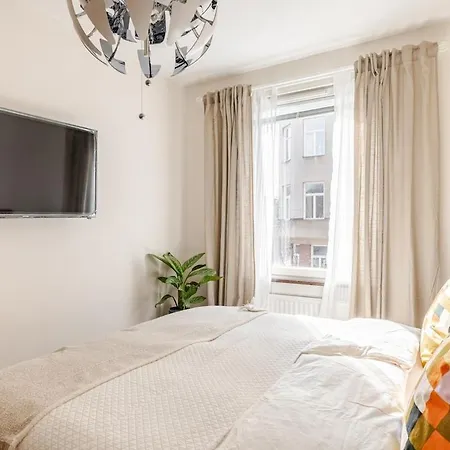 Apartment Like A Local
