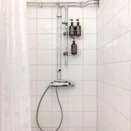 Like A Local Apartment *