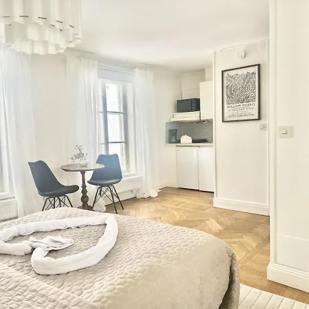 In Old Town Appartement *