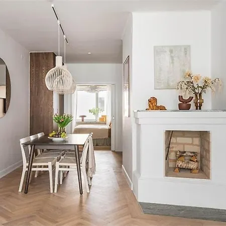 Invid Shopping & Resturanger Appartement *
