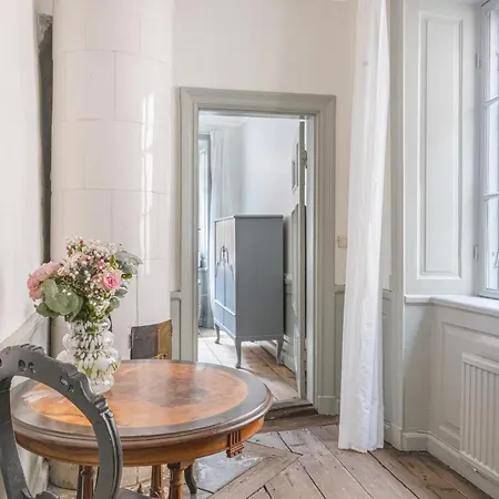 Historisk Laegenhet I Gamla Stan Stockholm