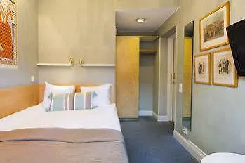 Lady Hamilton Aparthotel