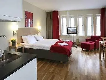 Lindhagen 4*