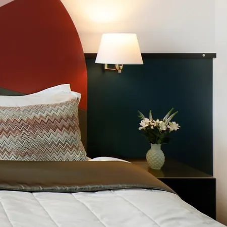 Hotel Elite Carolina Tower 4*