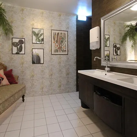 Skanstulls Boutique Hostel *