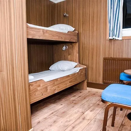 M/s Birger Jarl - & Bateau-hôtel 2*