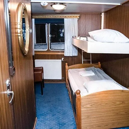 M/s Birger Jarl - & Bateau-hôtel