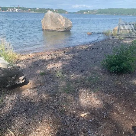 Charmig Av Rustik Stil I Stockholms Omrade