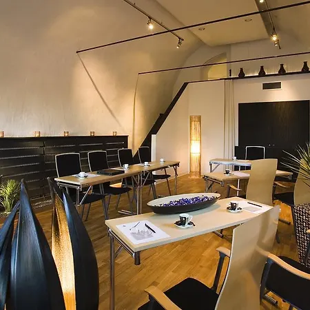 Hotel Ulfsunda Slott 4*