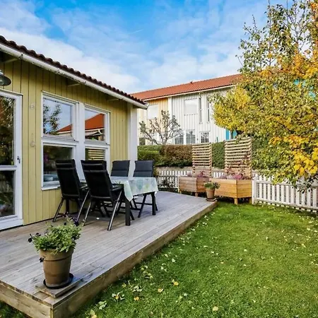 Villa Little House On Beautiful Arhusgatan Stockholm