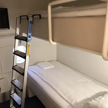 Hostel Stf Jumbo Stockholm *