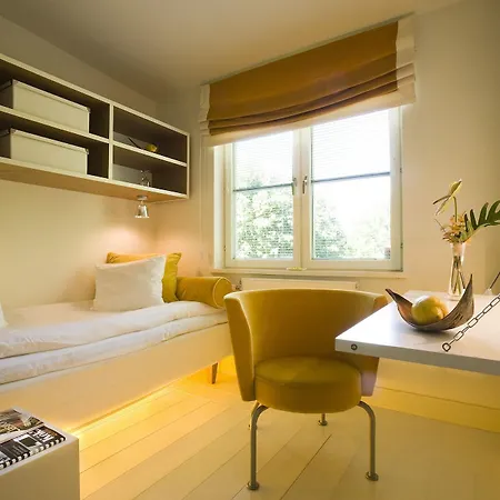 Ulfsunda Slott Hotel 4*