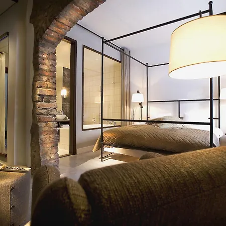 Ulfsunda Slott 4*