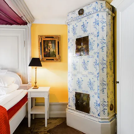 Hotel Hellstens Malmgard 3*