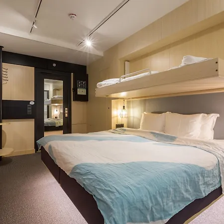 Hotel With Urban Deli 4*