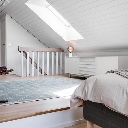 Elegant With Stunning Sea View And Garden *