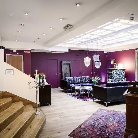 Hellsten Hotel 4*