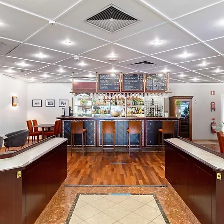贝斯特韦斯特皇家之星酒店 4*