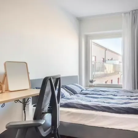 Private In Hammarby Sjoestad, Common Space Shared! Privat bolig *