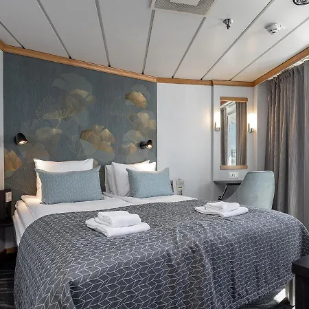 Viking Line Ferry Gabriella - One-way Journey From To Helsinki Sztokholm