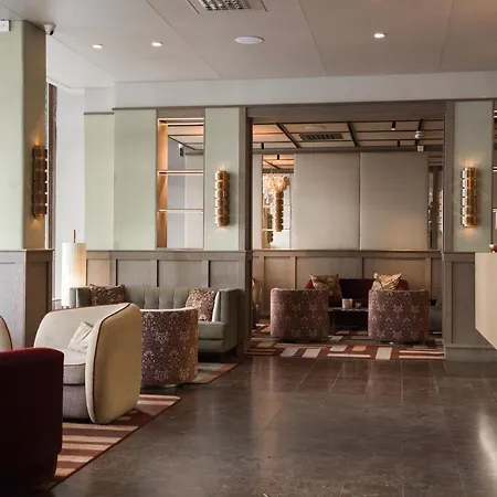 Elite Adlon