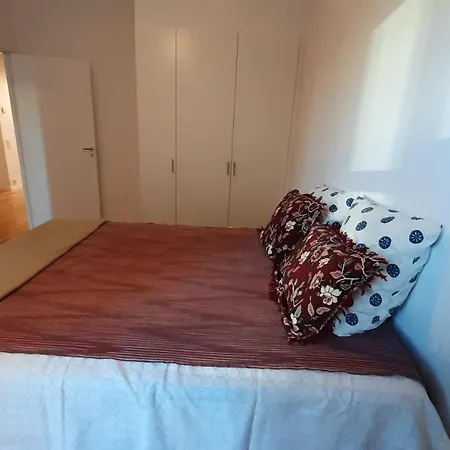 Lovely, Amazing, Modern +balcony +patio Apartment Stockholm