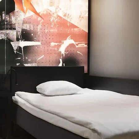 Comfort Xpress 3* Stockholm
