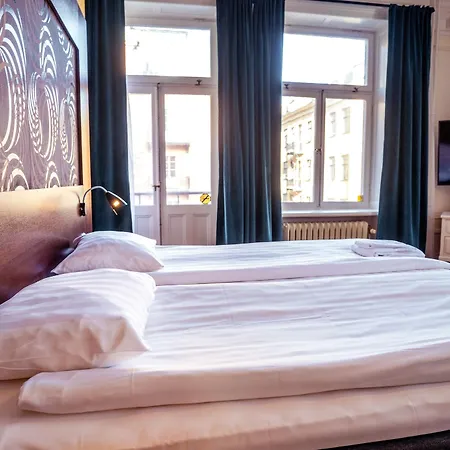 Queen's By First 3* Stockholm