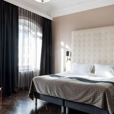 Elite Adlon 4*