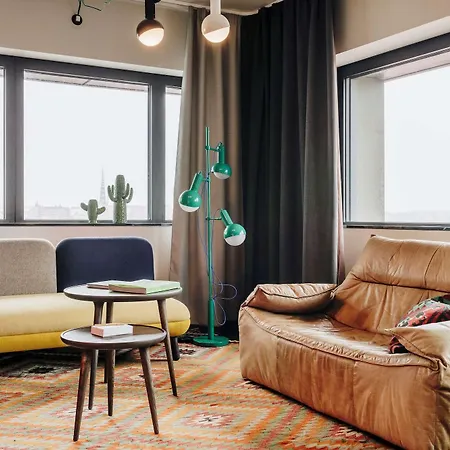 Otel Hobo 4*