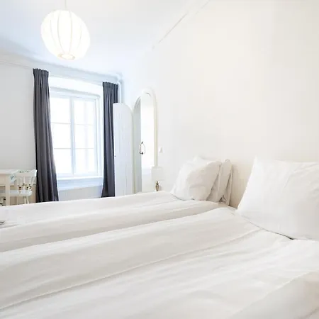 Apartdirect Gamla Stan Iii 아파트 *