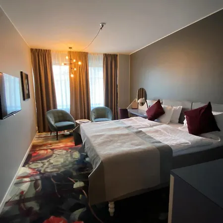 Elite Palace Hotel